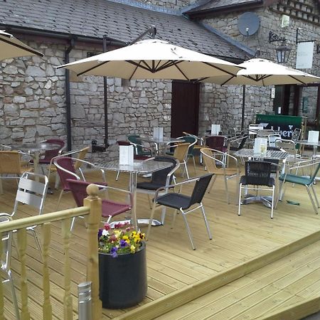 St Mary'S Hotel Golf & Country Club Pencoed Exteriör bild