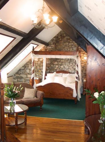 St Mary'S Hotel Golf & Country Club Pencoed Exteriör bild